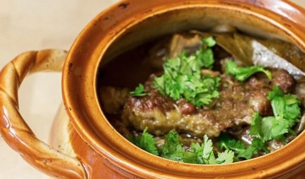 Вареные желудки и березовая каша: 5 странных блюд древнерусской кухни