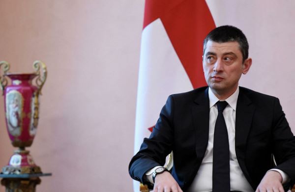 <br />
Премьер Грузии уходит в отставку<br />
