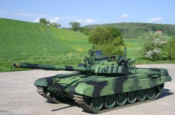 Почему чешская модернизация Т-72 оказалась более удачной, чем советская и российская?