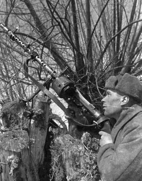 Использование трофейных немецких пулемётов в СССР