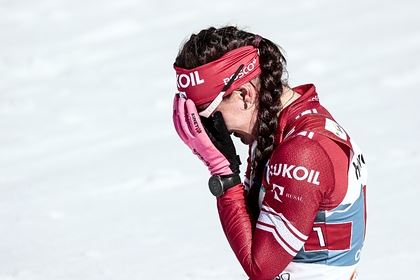Российская лыжница Ступак выиграла масс-старт на финальном этапе Кубка мира